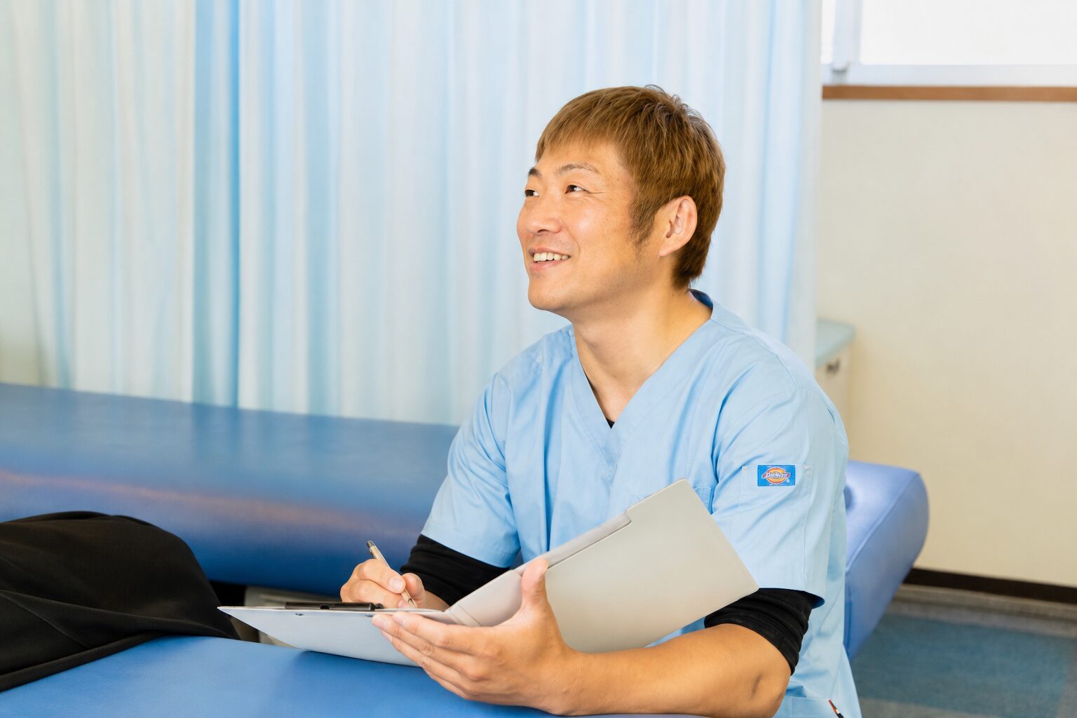 巻き肩の施術を担当したスタッフ